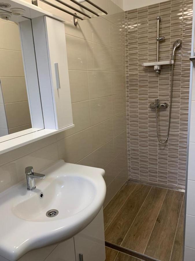 Korta Adria Appartement Drage Buitenkant foto
